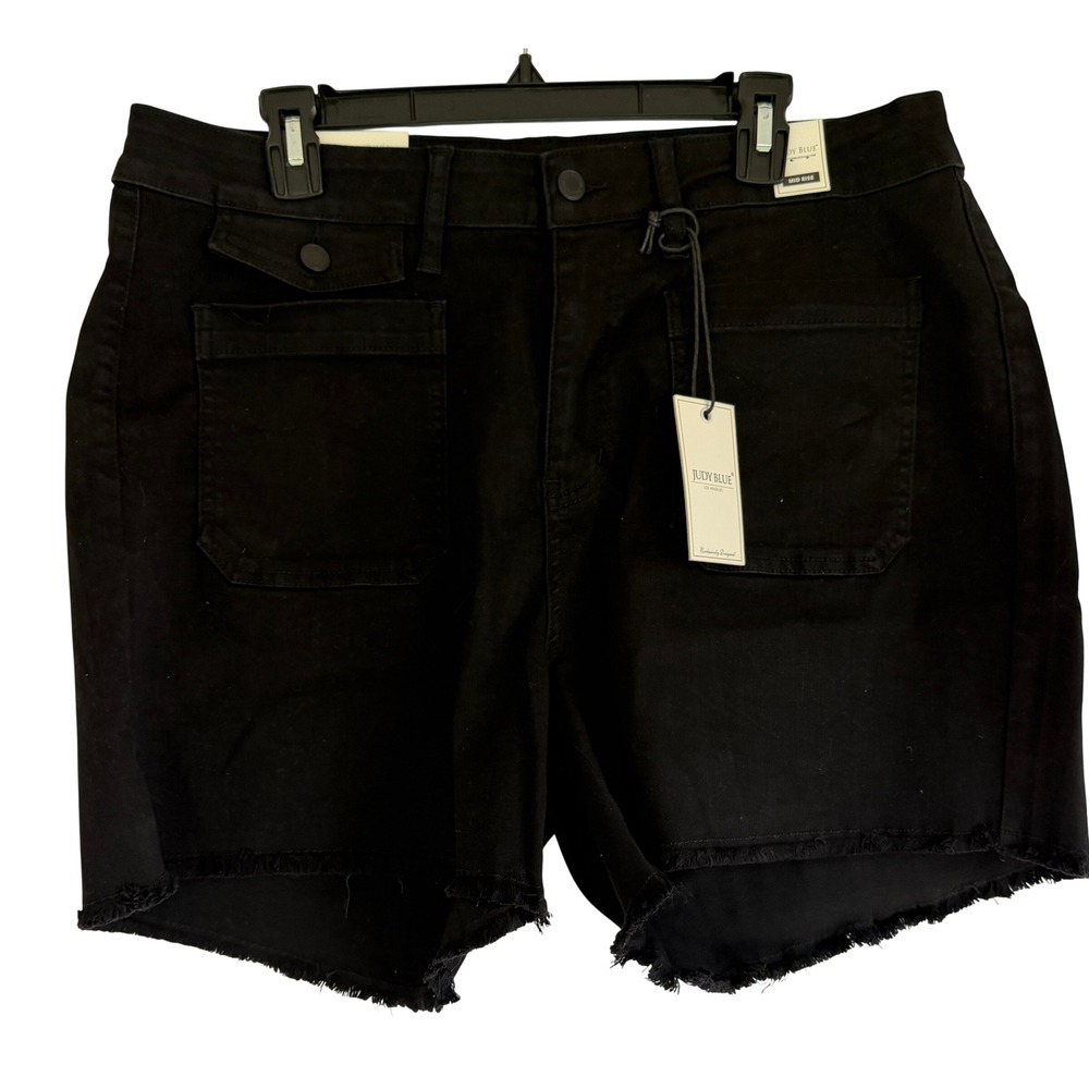 Judy Blue Womens Black Mid Rise Cargo Denim Shorts Frayed Hem JB150067 2XL NEW